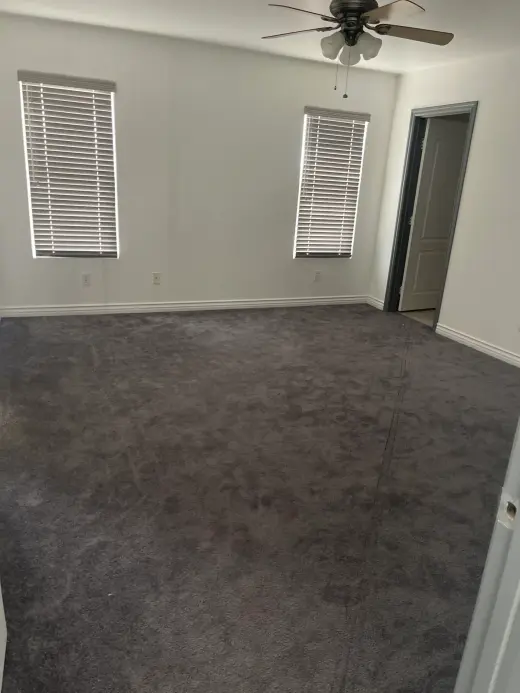 Cuartos disponibles de renta