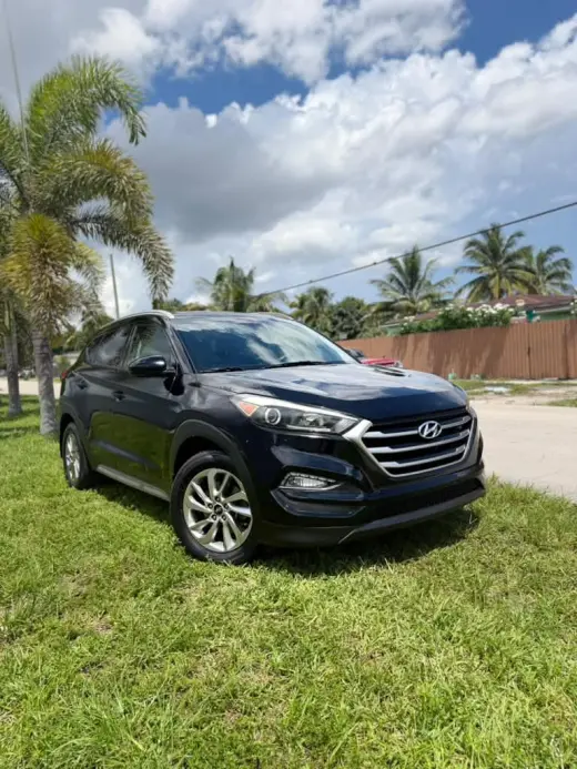 Tucson 2017/ 📄 Título limpio y en mano ✋🏽‼️💲5.900 Cash NEGOCIABLE ‼️