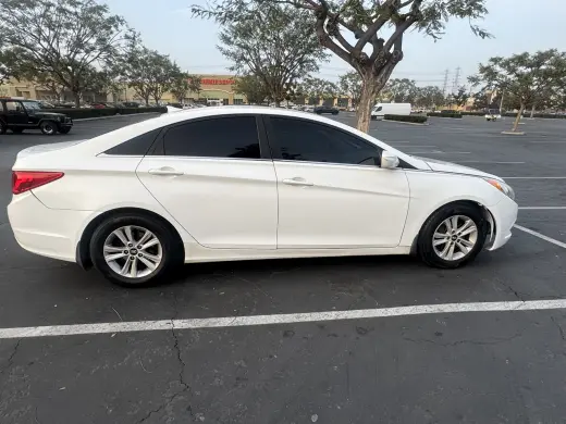 Hyundai sonata 2013