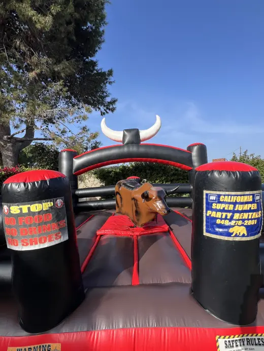 Renta de Toro Mecánico para Fiestas