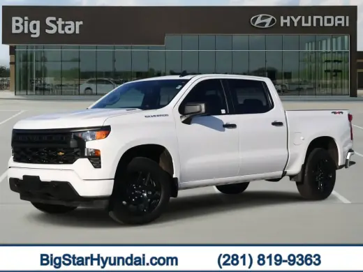 Chevrolet Silverado 1500 2025 4x4 Custom 4dr Crew Cab 5.8 ft. SB