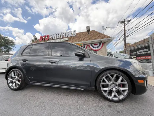 2013 Volkswagen GTI Wolfsburg Edition