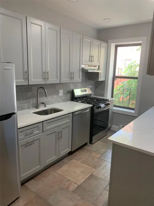 Propiedad en alquiler con 1 dormitorio y 1 baño en Brooklyn