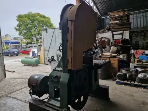 Sierra reaserradora 25hp Robin