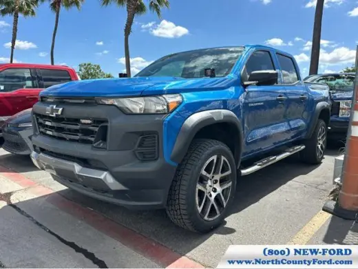 Chevrolet Colorado 2023 4x4 Trail Boss 4dr Crew Cab 5 ft. SB