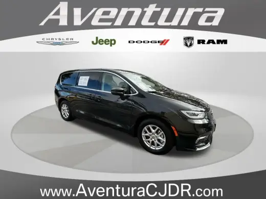 Chrysler Pacifica 2023 Touring L 4dr Mini-Van
