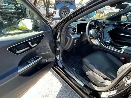 Mercedes-Benz C-Class 2025 AWD C 300 4MATIC 4dr Sedan