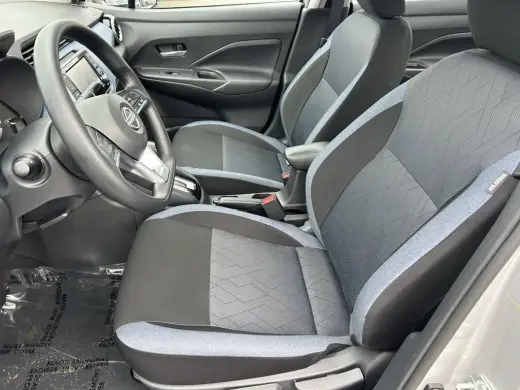 Nissan Versa 2025 SV 4dr Sedan