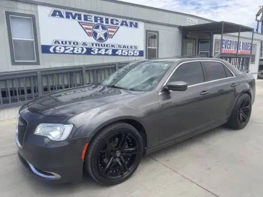 2018 Chrysler 300 Touring