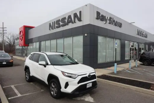 Toyota RAV4 2024 AWD XLE 4dr SUV