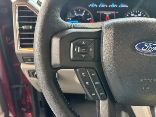 2017 Ford F-250 XLT Crew Cab 4WD