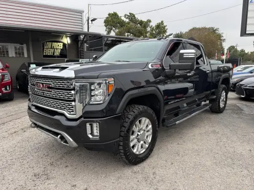 2020 GMC Sierra 2500HD Denali Crew Cab 4WD