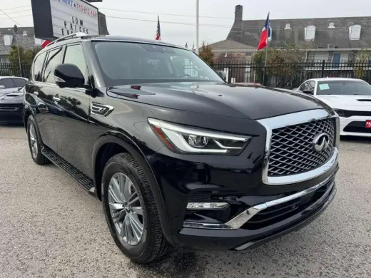 2023 Infiniti QX80 LUXE