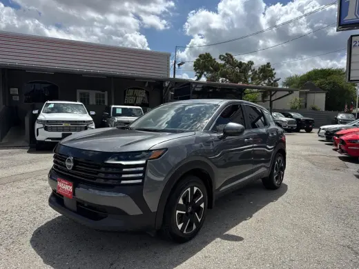2025 Nissan Kicks SV 4WD