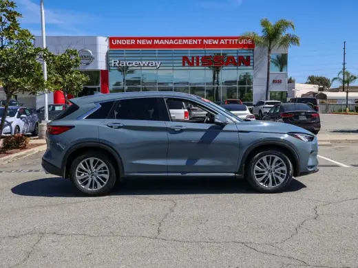 INFINITI QX50 2023 Luxe 4dr Crossover