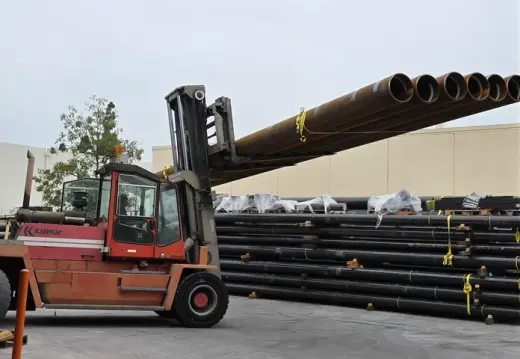 Shipping/Receiving Forklift