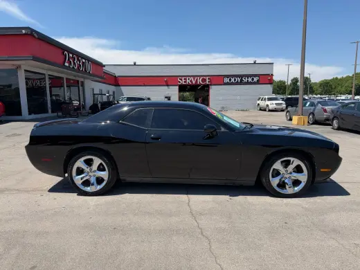 2012 Dodge Challenger SXT Plus