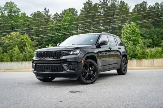 Jeep Grand Cherokee 2022 4x4 Laredo 4dr SUV (midyear release)