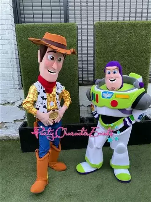 PERSONAJES PARA FIESTAS