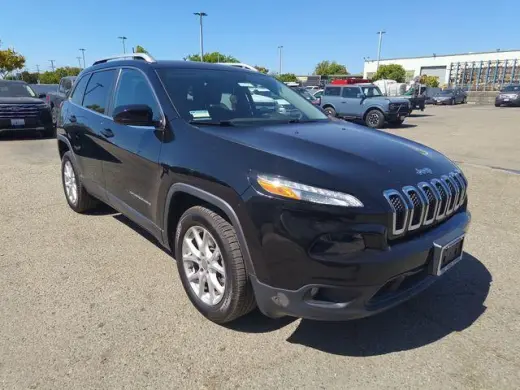 Jeep Cherokee 2018 Latitude Plus 4dr SUV