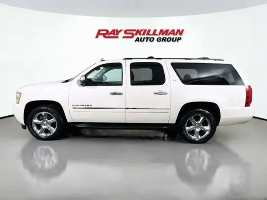 Chevrolet Suburban 2013 4x4 LTZ 4dr SUV