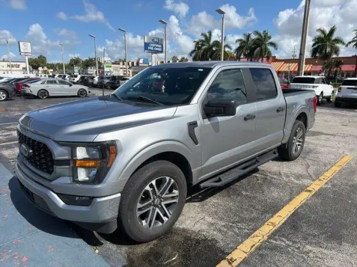 Ford F-150 2023 4x2 XL 4dr SuperCrew 5.5 ft. SB