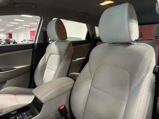 Hyundai TUCSON 2019 Sport 4dr SUV