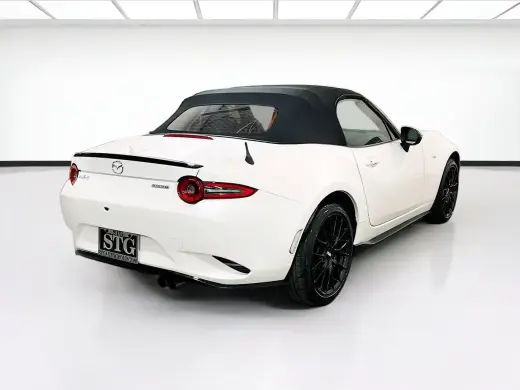 Mazda MX-5 Miata 2025 Club 2dr Convertible