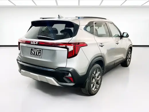 Kia Seltos 2024 S 4dr SUV