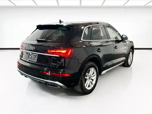 Audi Q5 2023 AWD quattro S line Premium 45 TFSI 4dr SUV
