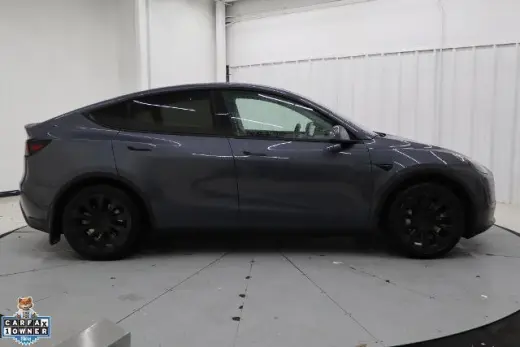 Tesla Model Y 2023 4dr Crossover