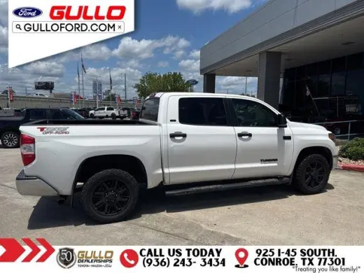 Toyota Tundra 2021 4x4 SR5 4dr CrewMax Cab Pickup SB