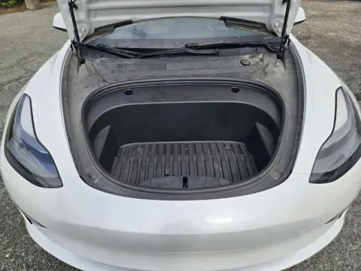 Tesla Model 3 2023 4dr Sedan
