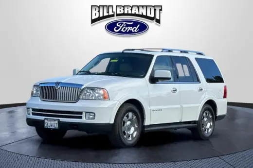 Lincoln Navigator 2005 Luxury 4WD 4dr SUV
