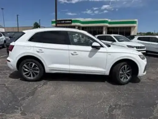 Audi Q5 2023 AWD quattro S line Premium Plus 45 TFSI 4dr SUV