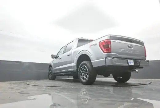 Ford F-150 2023 4x4 XLT 4dr SuperCrew 5.5 ft. SB