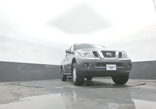 Nissan Frontier 2018 4x4 SV 4dr Crew Cab 5 ft. SB 5A