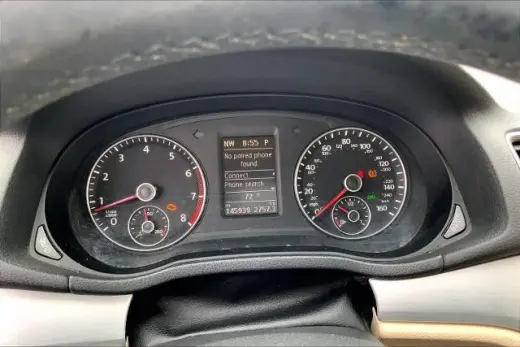 Volkswagen Passat 2013 SE 4dr Sedan 5M