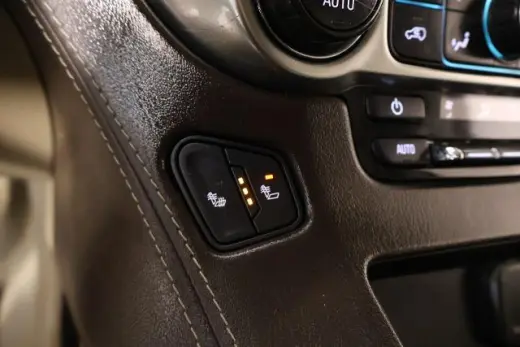 Chevrolet Suburban 2020 4x4 LT 4dr SUV