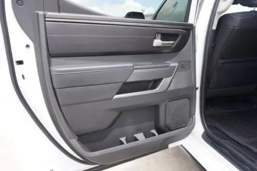 Toyota Tundra 2024 4x2 SR5 4dr CrewMax Cab Pickup SB