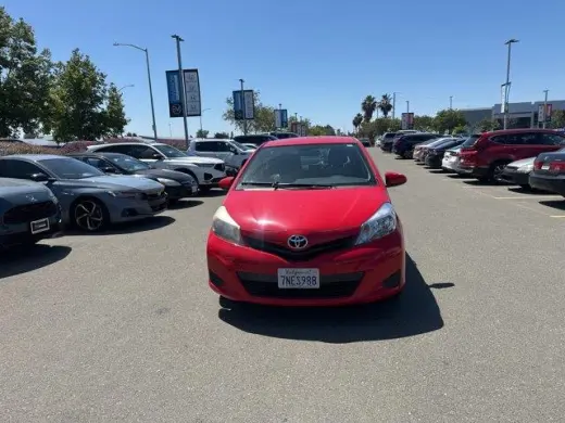 Toyota Yaris 2014 L 4dr Hatchback