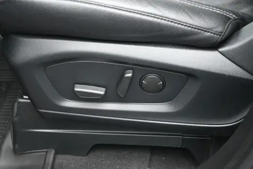 Ford Explorer 2023 AWD ST 4dr SUV