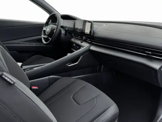 Hyundai ELANTRA Hybrid 2025 SEL Sport 4dr Sedan