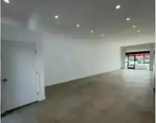 LOS ÁNGELES SE RENTA LOCAL