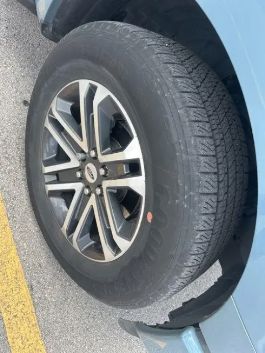 Ford F-150 2023 4x2 XL 4dr SuperCrew 5.5 ft. SB
