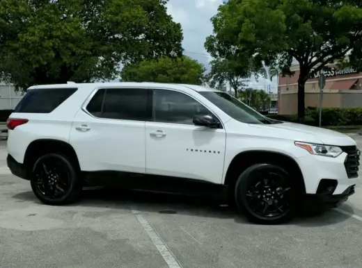 Chevrolet Traverse ( 3 Filas )