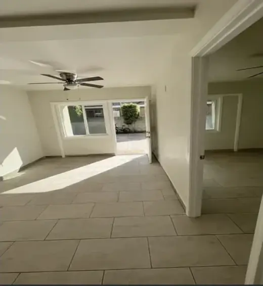 1 Dormitorio / 1 Baño.