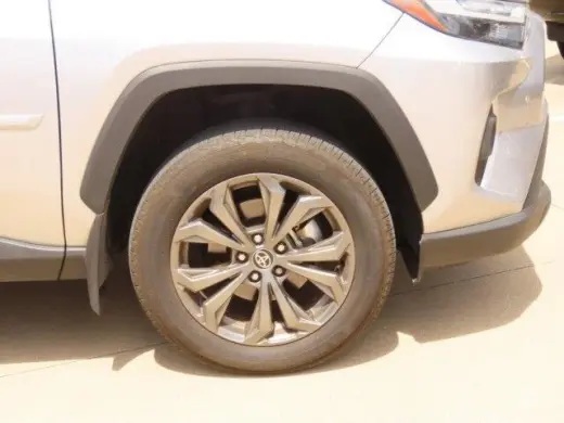 Toyota RAV4 Hybrid 2025 AWD XLE Premium 4dr SUV