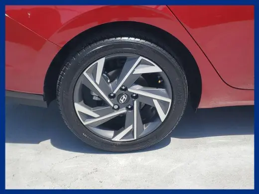 Hyundai ELANTRA 2025 SEL Sport 4dr Sedan
