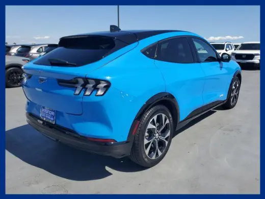 Ford Mustang Mach-E 2023 AWD Premium 4dr SUV